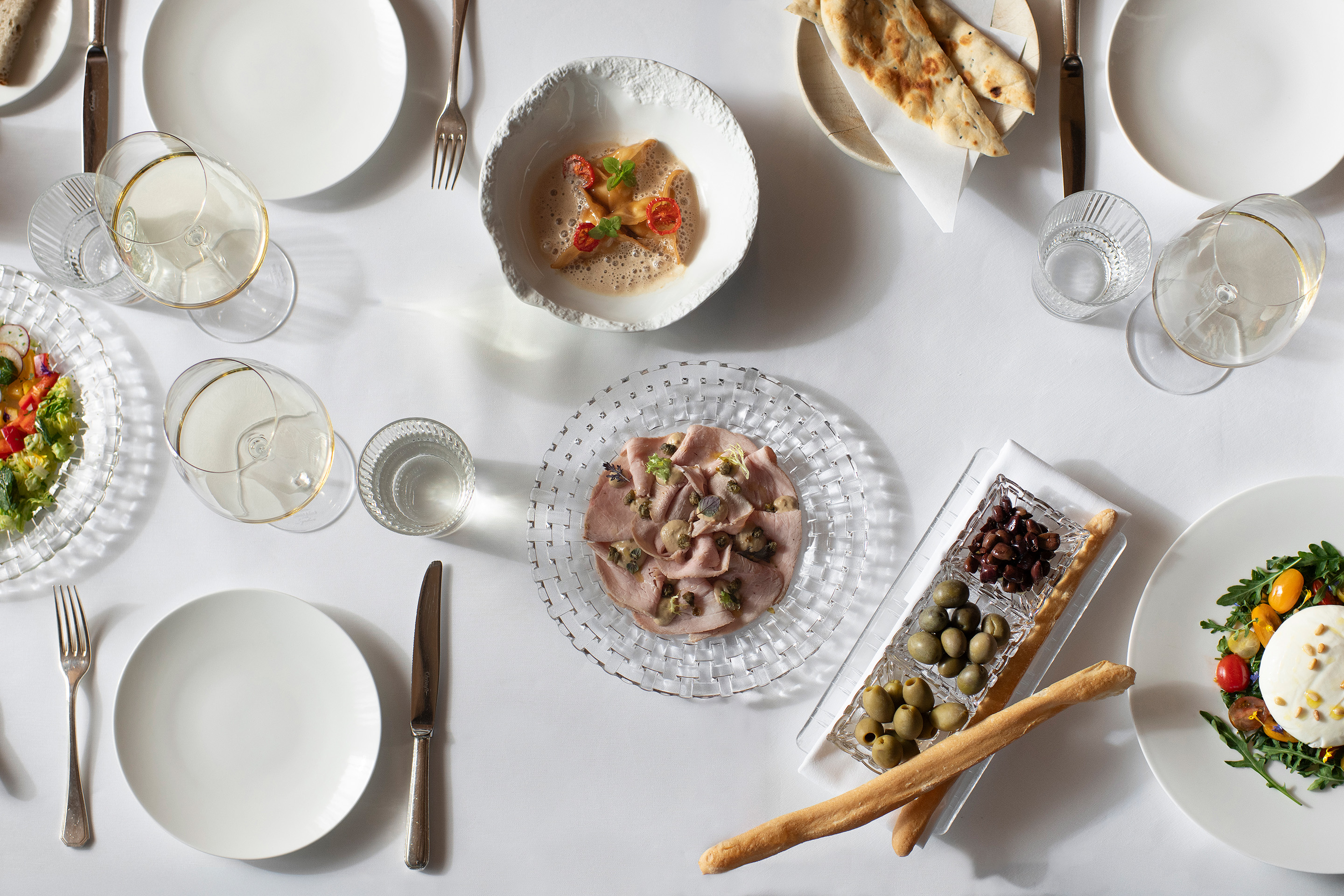 The Alpina Gstaad _ Monti 1_web.jpg